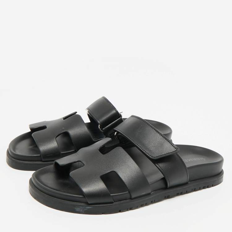 Pre Owned Hermes Black Leather Chypre Sandals Size 36