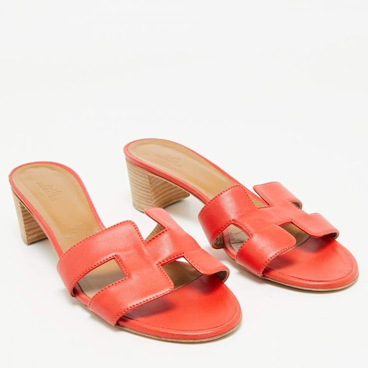 Pre Owned Hermes Red Leather Oasis Slides Size 39