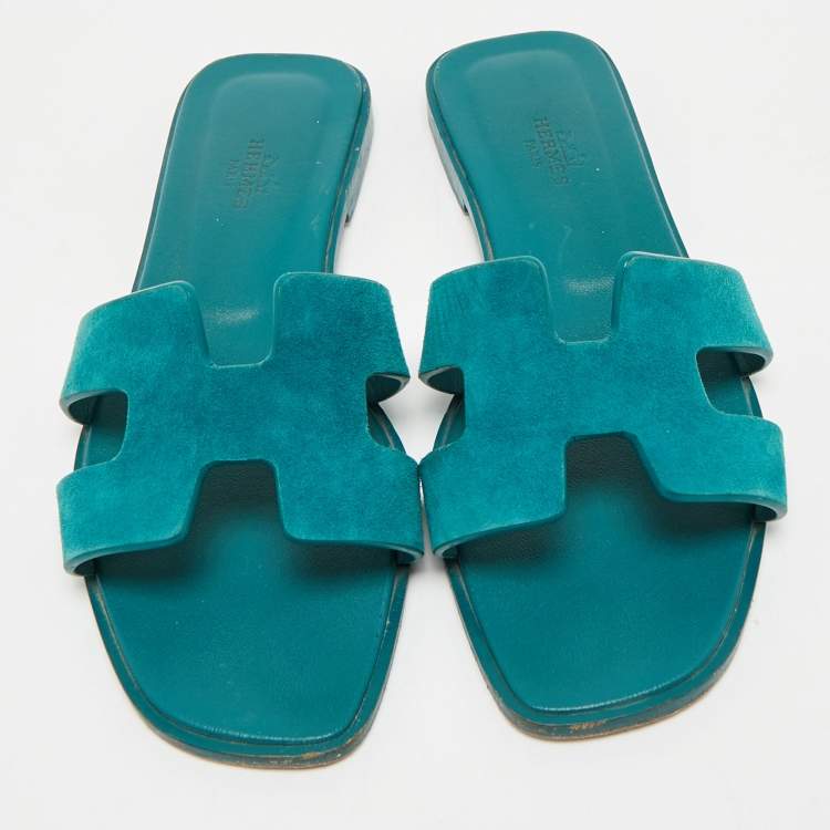 Pre Owned Hermès Teal Green Suede Oran Flat Slides Size 38