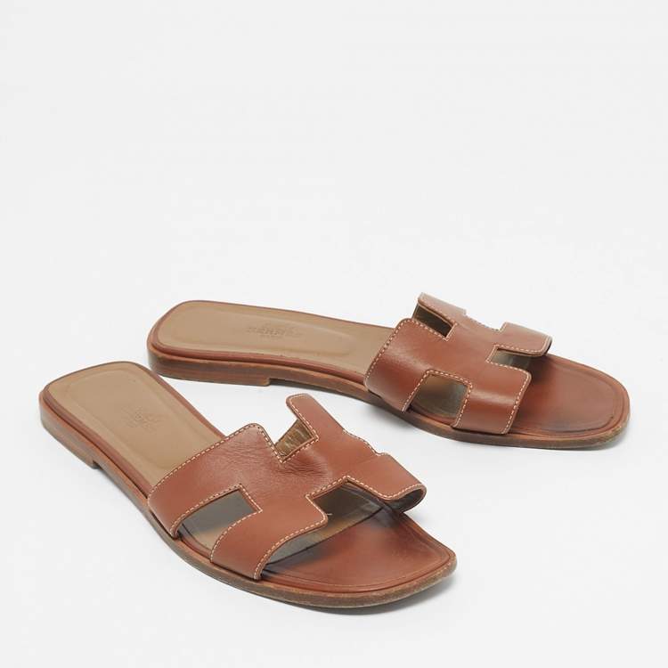 Pre Owned Hermes Brown Leather Oran Flat Slides Size 40