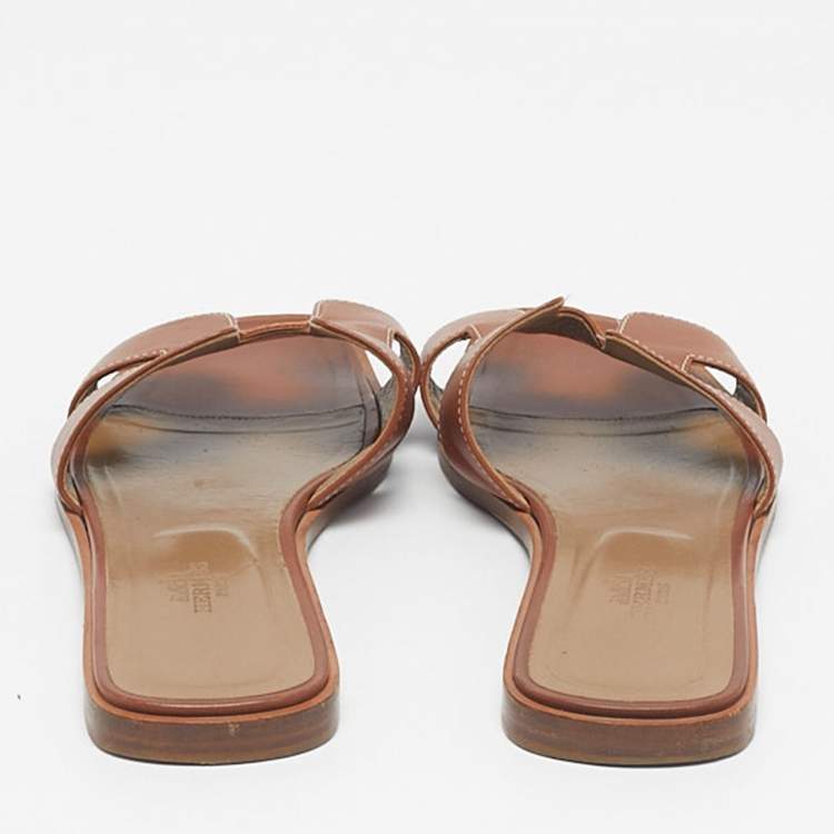 Pre Owned Hermes Brown Leather Oran Flat Slides Size 40