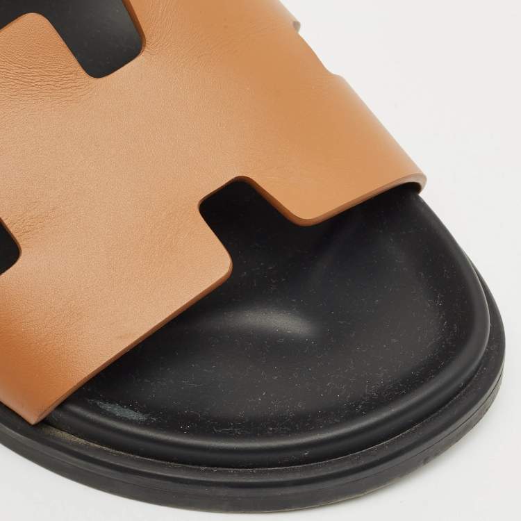 Pre Owned Hermes Brown Leather Chypre Sandals Size 39.5
