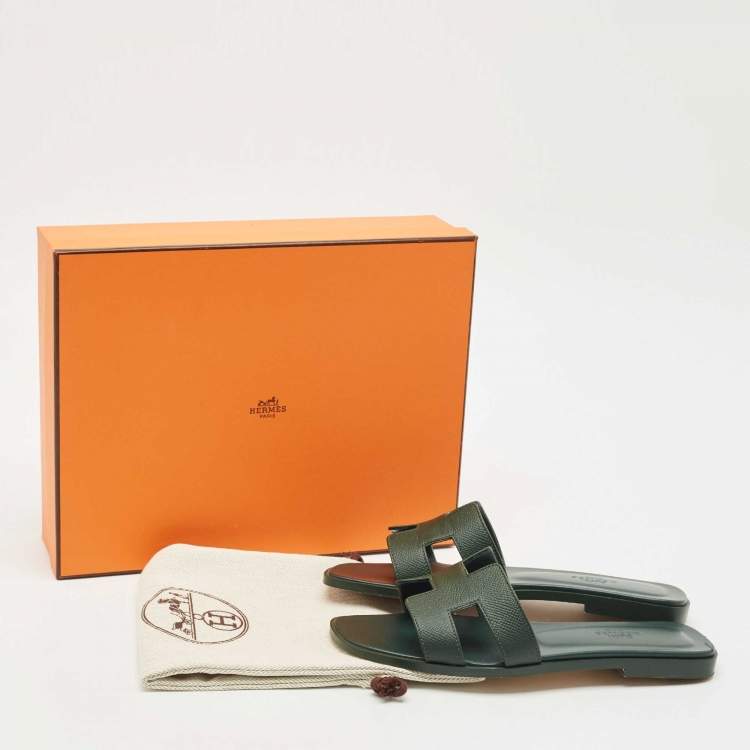 Pre Owned Hermes Dark Green Leather Oran Flat Slides Size 37