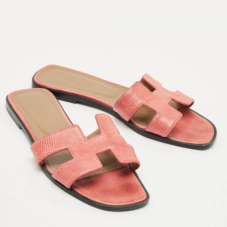 Pre Owned Hermès Pink Lizard Leather Oran Flat Slides Size 39