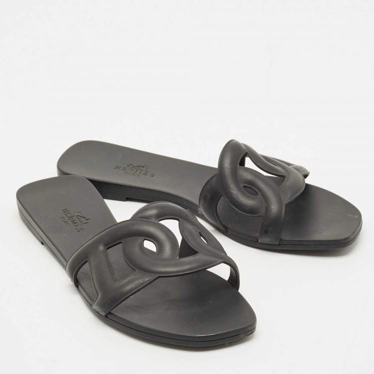 Pre Owned Hermes Black Rubber Aloha Flat Slides  Size 35