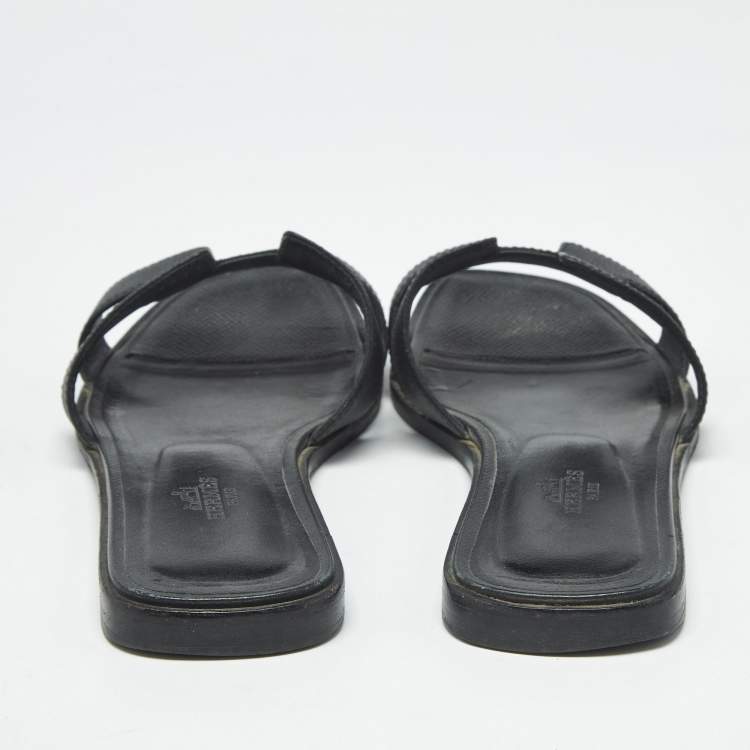 Pre Owned Hermes Black Leather Oran Flat Slide Sandals Size 38