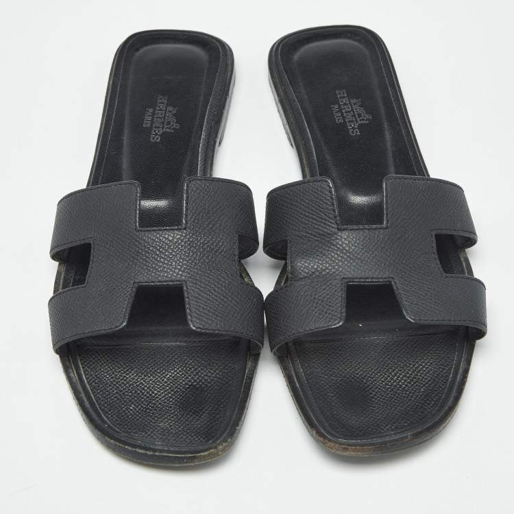 Pre Owned Hermes Black Leather Oran Flat Slide Sandals Size 38