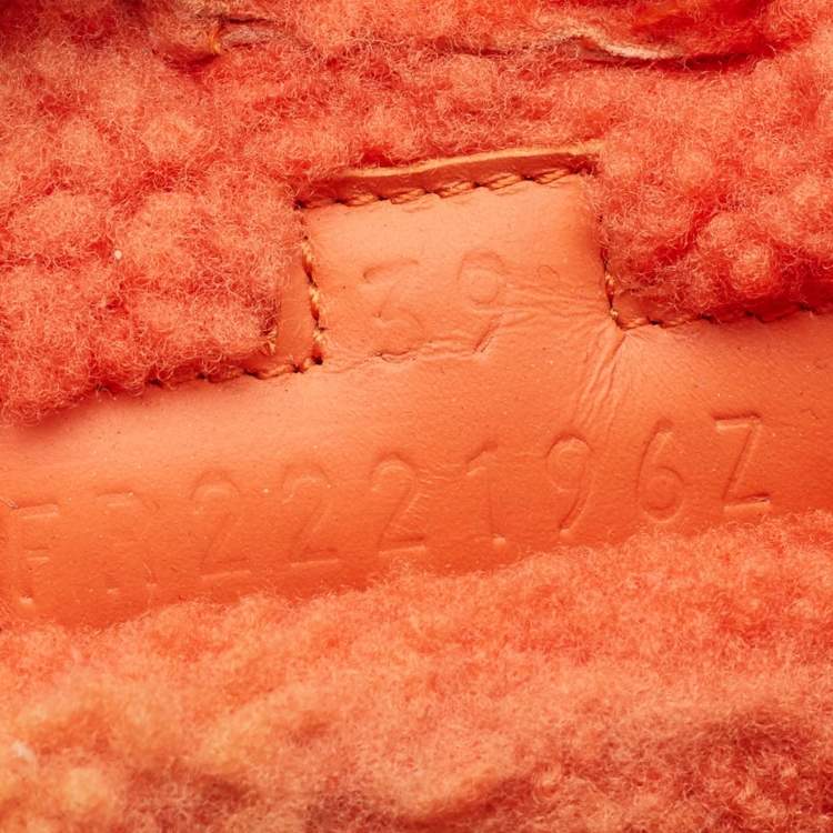 Pre Owned Hermes Orange Shearling Fur Chypre Flat Sandals Size 39