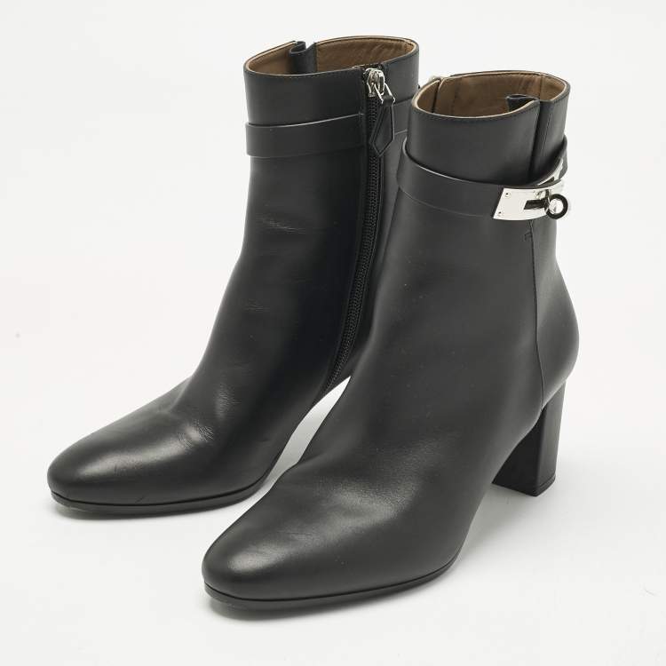 Pre Owned Hermes Black Leather Saint Germain Ankle Boots Size 37.5