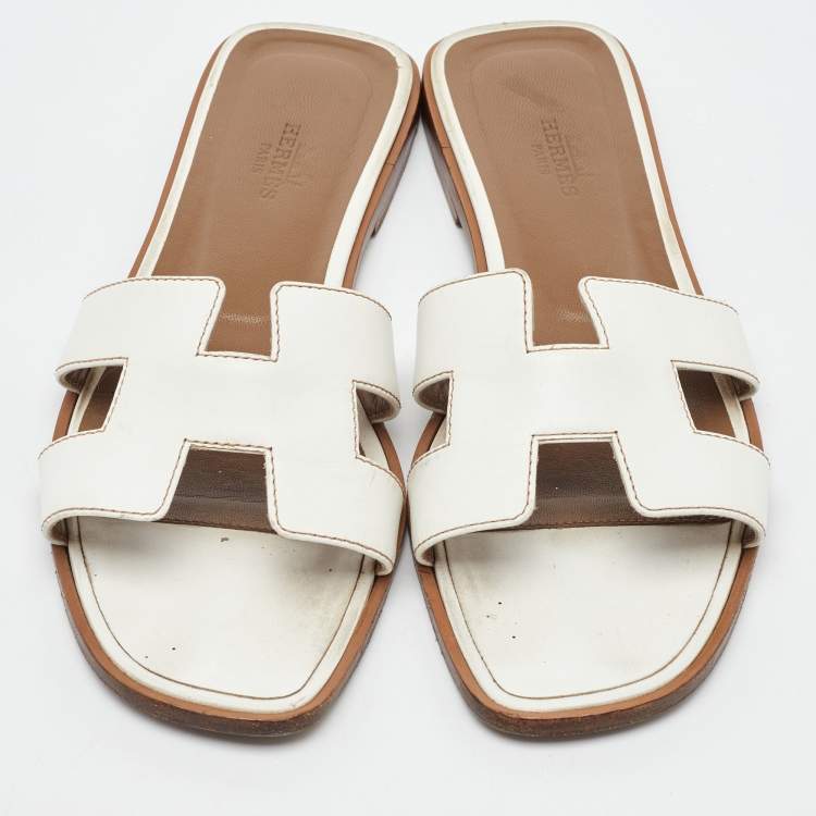 Pre Owned Hermes White Leather Oran Flat Slide Sandals Size 38