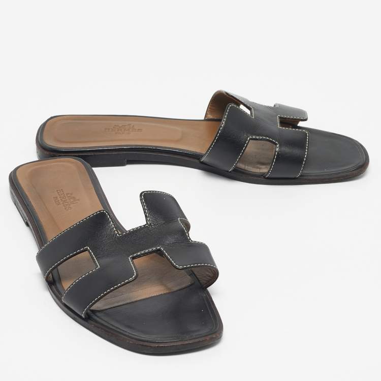 Pre Owned Hermes Black Leather Oran Flat Slide Sandals Size 39