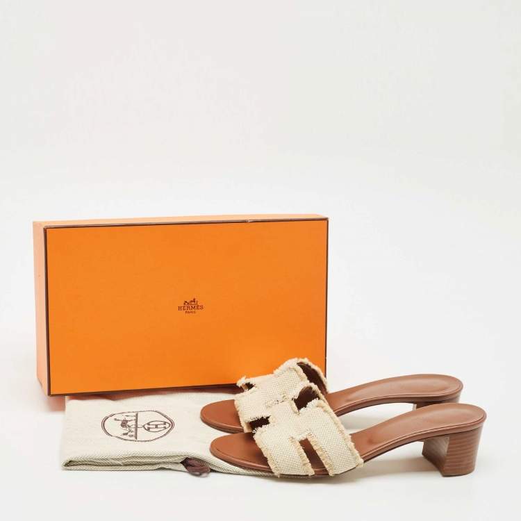 Pre Owned Hermes Brown/Cream Canvas Oasis Slide Sandals Size 39.5