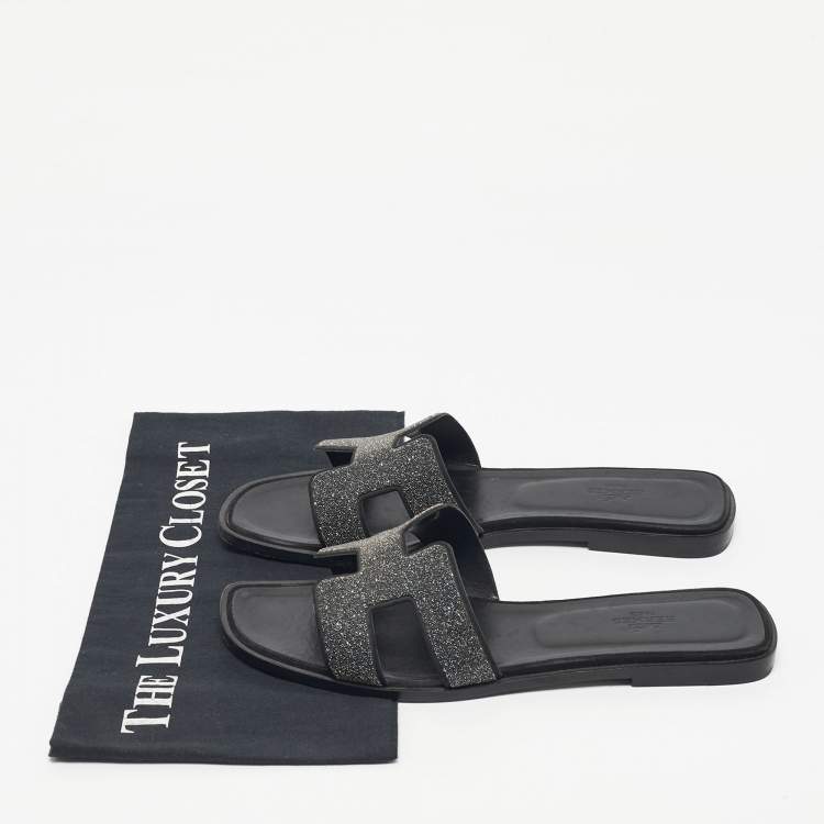 Pre Owned Hermes Silver Glitter Oran Flat Sandals Size 40.5