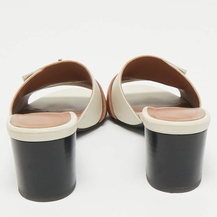 Pre Owned Hermes Cream/Brown Leather Gigi Slide Sandals Size 38