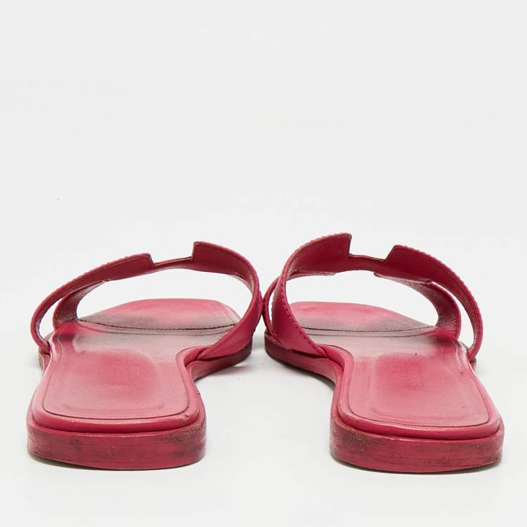 Pre Owned Hermes Pink Leather Oran Flat Slides Size 36.5