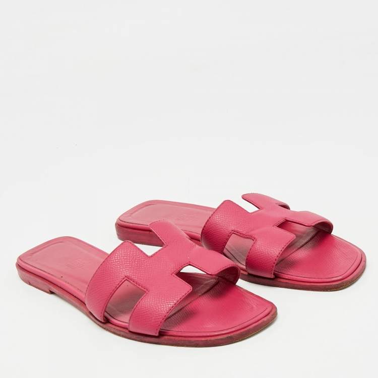 Pre Owned Hermes Pink Leather Oran Flat Slides Size 36.5