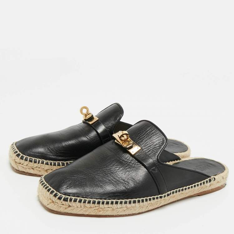 مملوكة مسبقًا Hermes Black Leather Feria Flat Mules Size 38