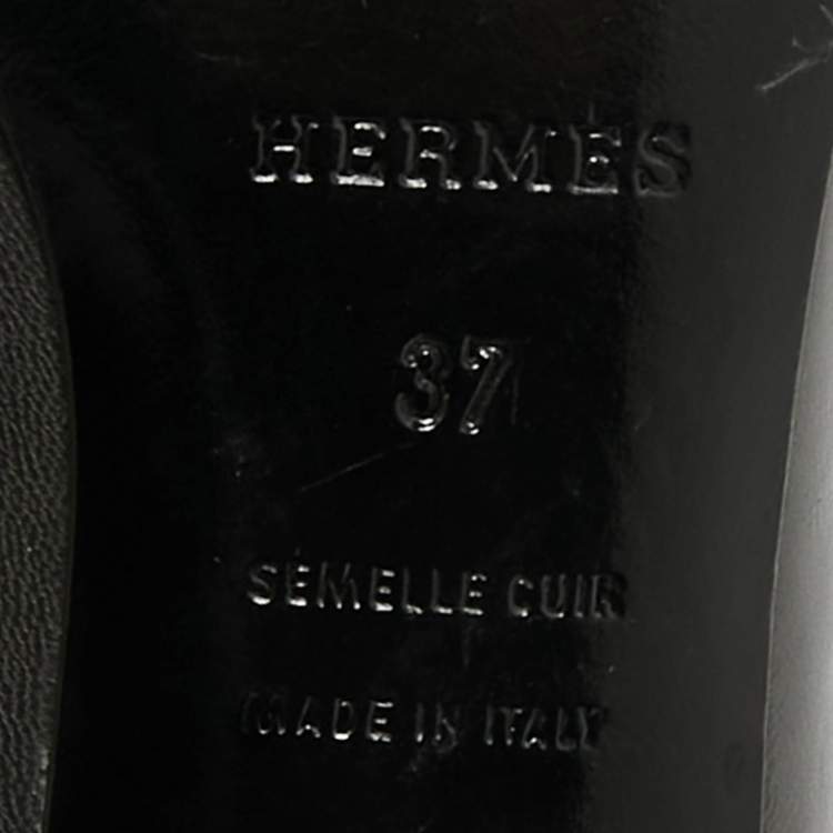 Pre Owned Hermes Grey Leather Block Heel Pumps Size 37