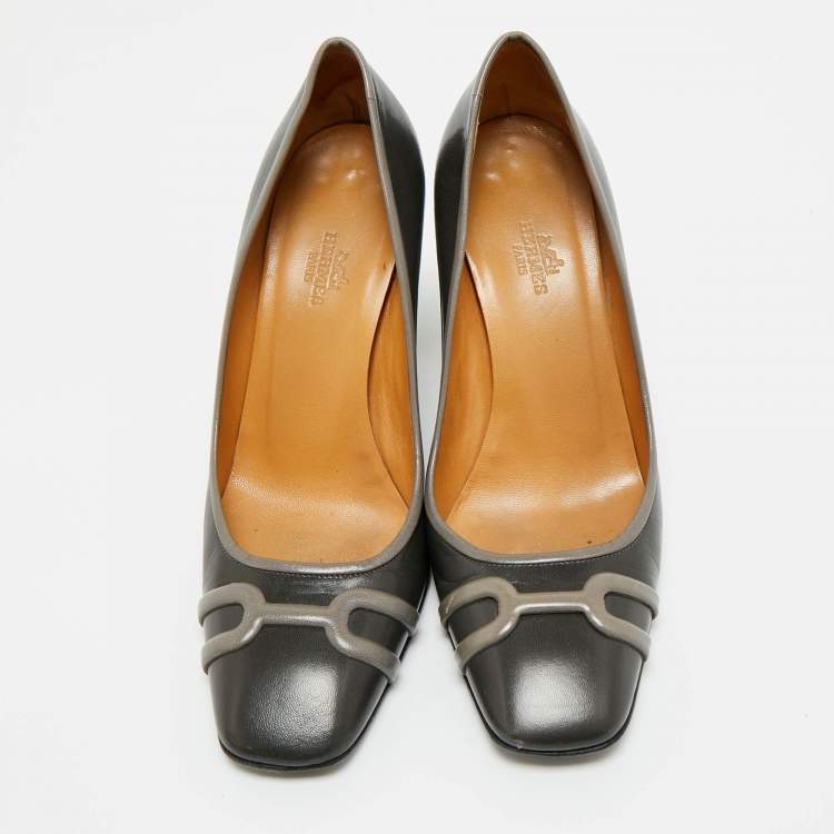 Pre Owned Hermes Grey Leather Block Heel Pumps Size 37