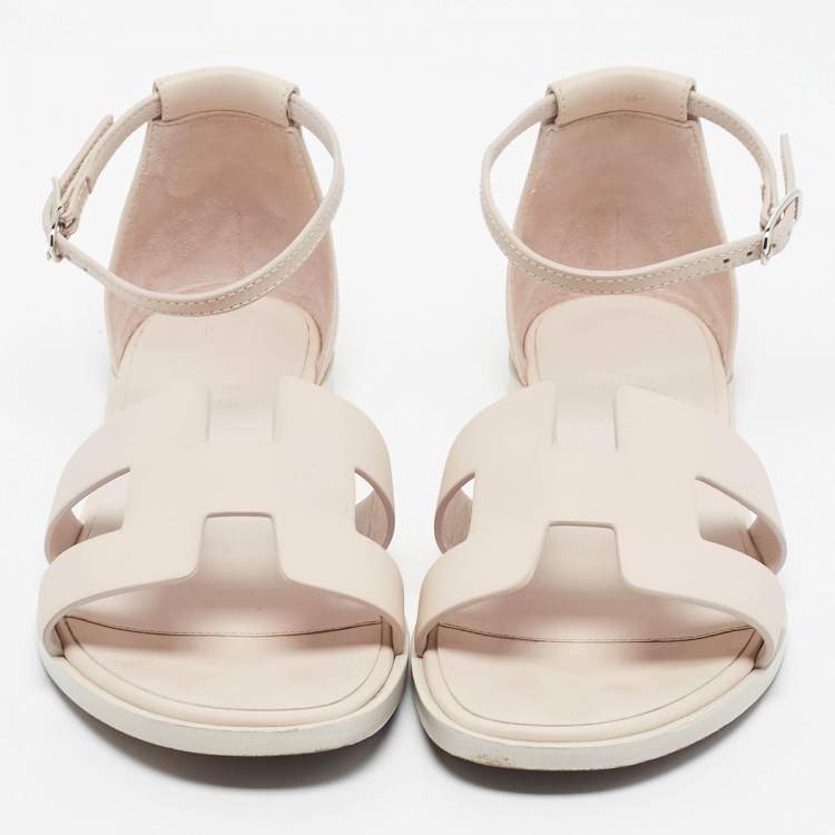 Pre Owned Hermes Cream Leather Poreline Santorini Ankle Strap Flats Size 37