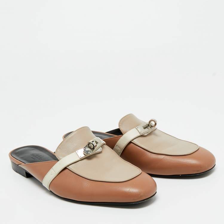 Pre Owned Hermes Beige/Cream Leather Oz Mule Sandals Size 39