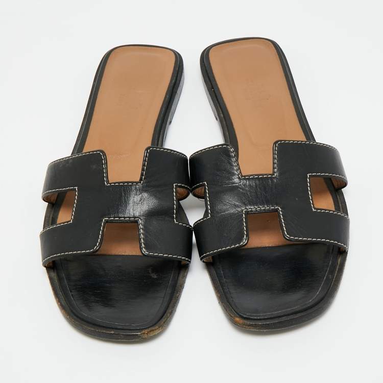 Pre Owned Hermes Black Leather Oran Flat Slide Sandals Size 38 