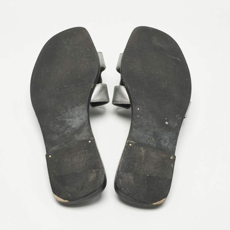 Pre Owned Hermes Silver Leather Oran Flat Slides Size 38