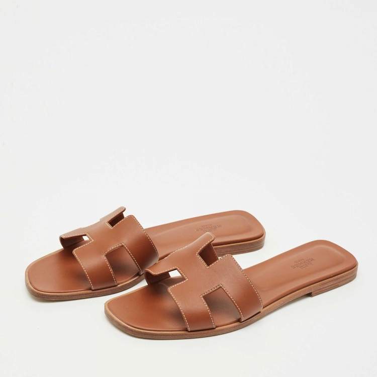Pre Owned Hermes Brown Leather Oran Flat Slides Size 41