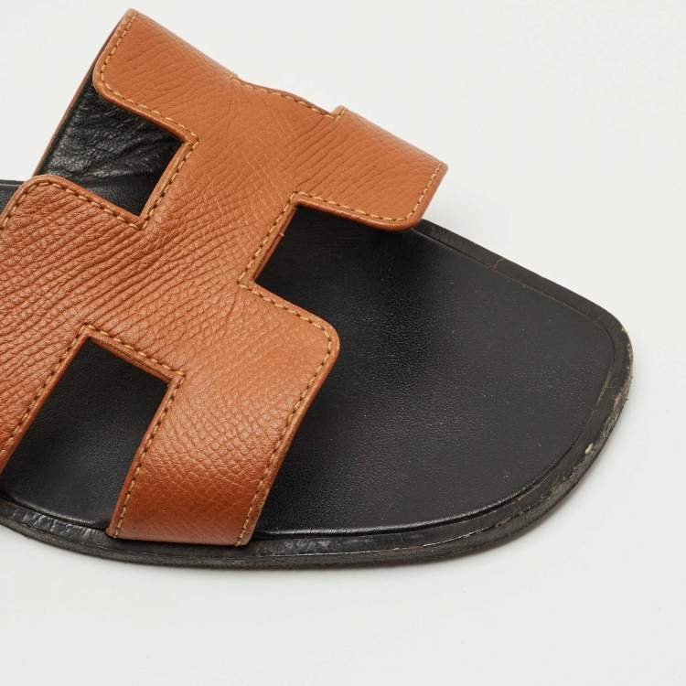 Pre Owned Hermes Brown Leather Oran Flat Slides Size 37.5