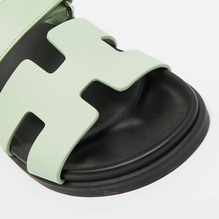 Pre Owned Hermes Green Leather Chypre Flat Sandals Size 36