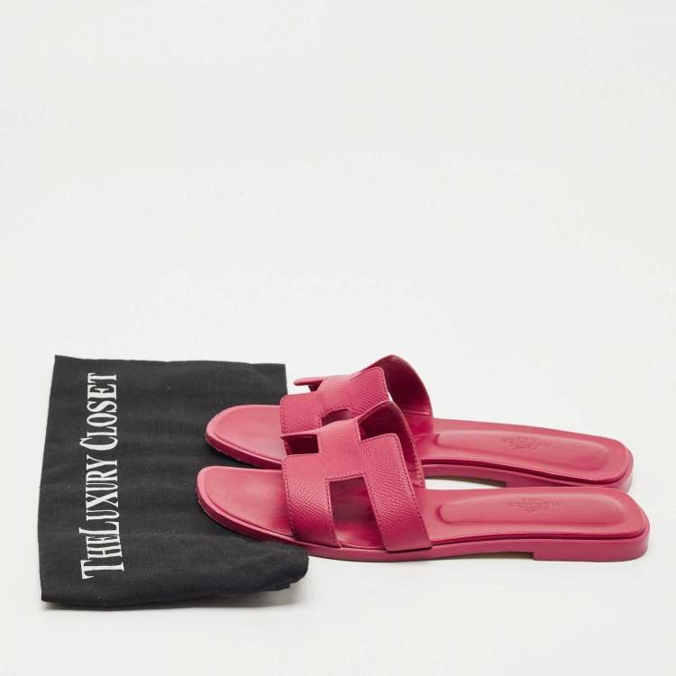 Pre Owned Hermes Pink Leather Oran Flat Slide Size 38