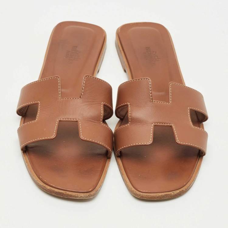 Pre Owned Hermes Brown Leather Oran Flat Slide Size 38.5