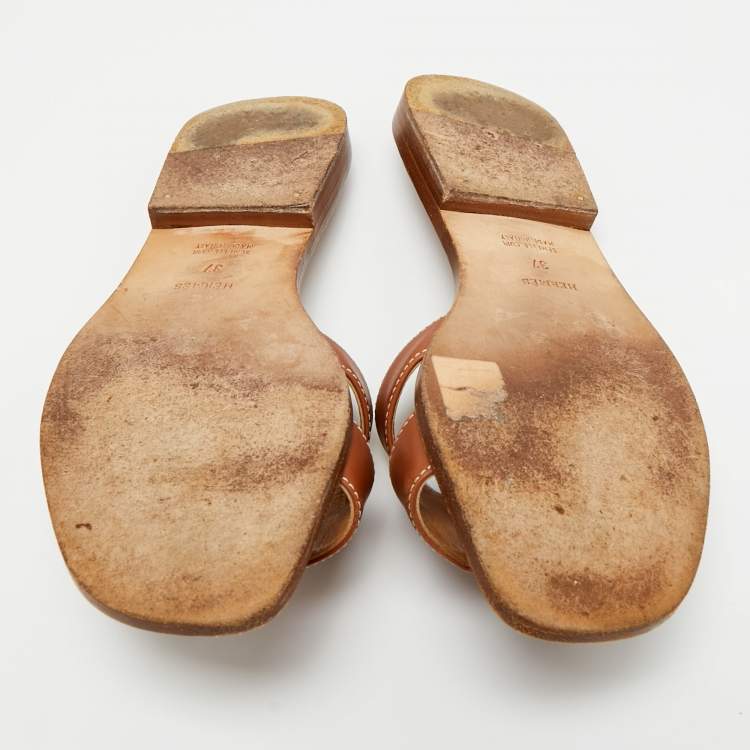 Pre Owned Hermes Brown Leather Oran Flat Slides Size 37