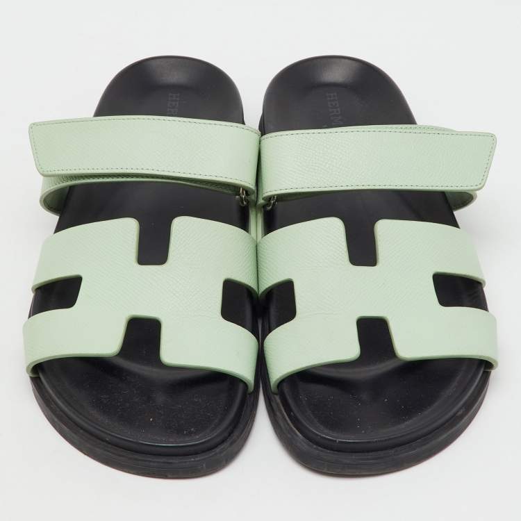 Pre Owned Hermes Mint Green Leather Chypre Flat Sandals Size 39