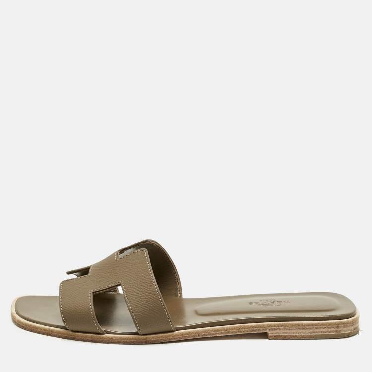 Pre Owned Hermes Brown Leather Oran Flat Slide Sandals Size 38.5