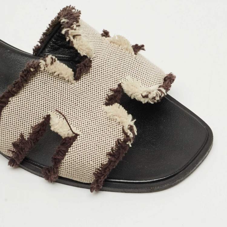 Pre Owned Hermes Brown/White Knit Fabric Oran Sandals Size 35