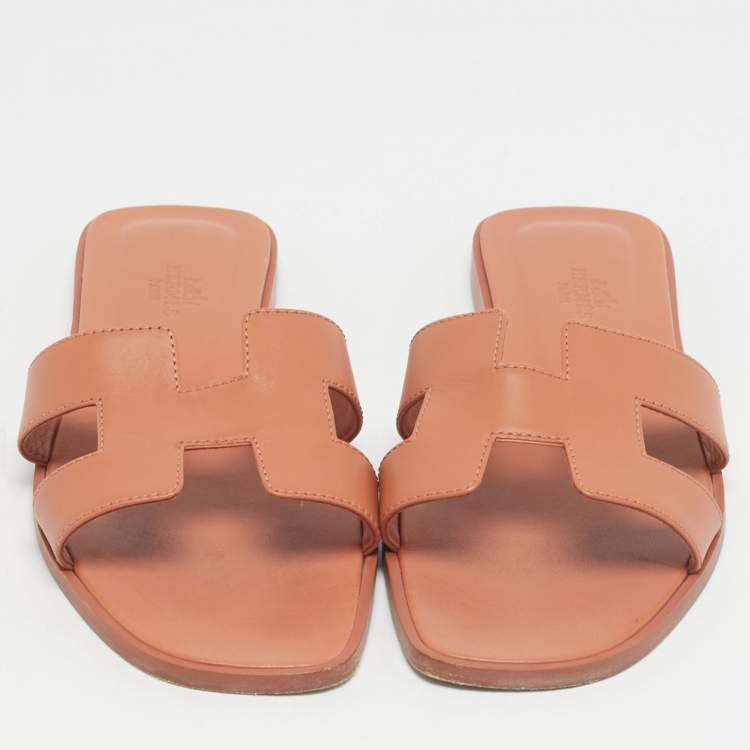Pre Owned Hermes Orange Leather Oran Flat Slide Size 38.5