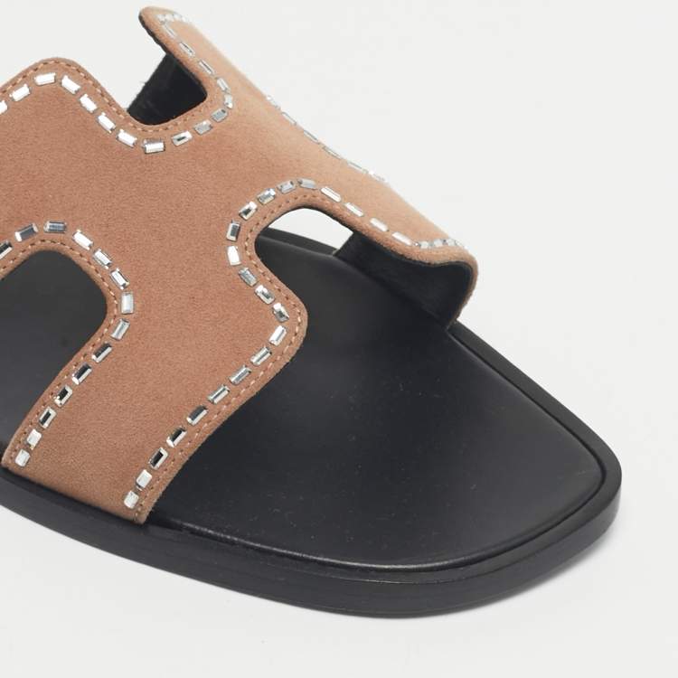Pre Owned Hermès Brown Suede Oran Flat Slides Size 39