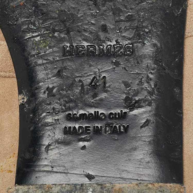 Pre Owned Hermès Beige Suede Oz Mules Size 41