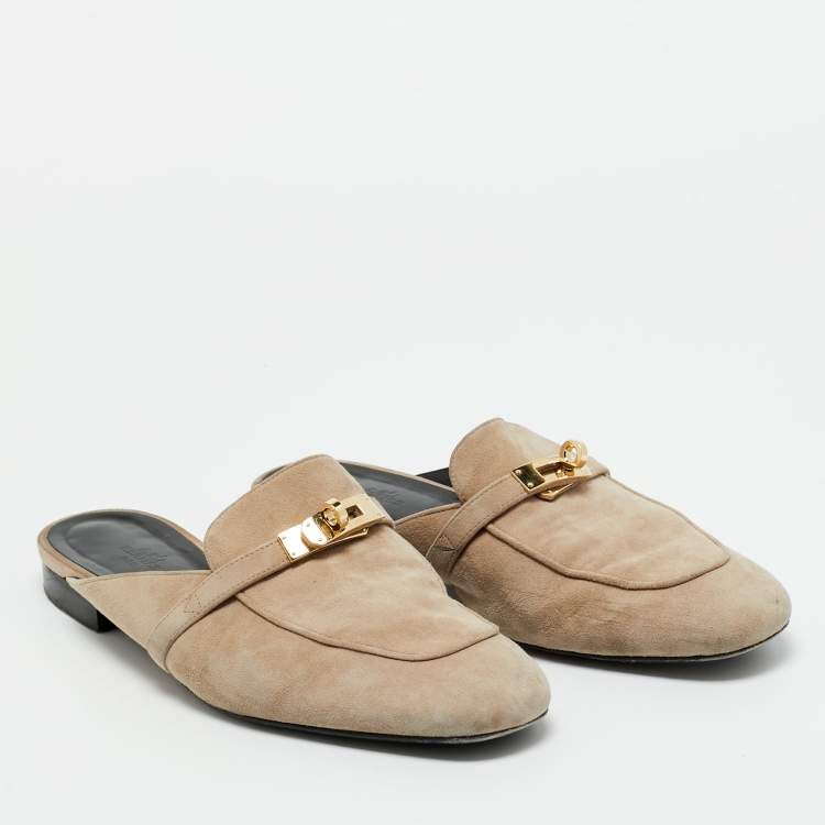 Pre Owned Hermès Beige Suede Oz Mules Size 41