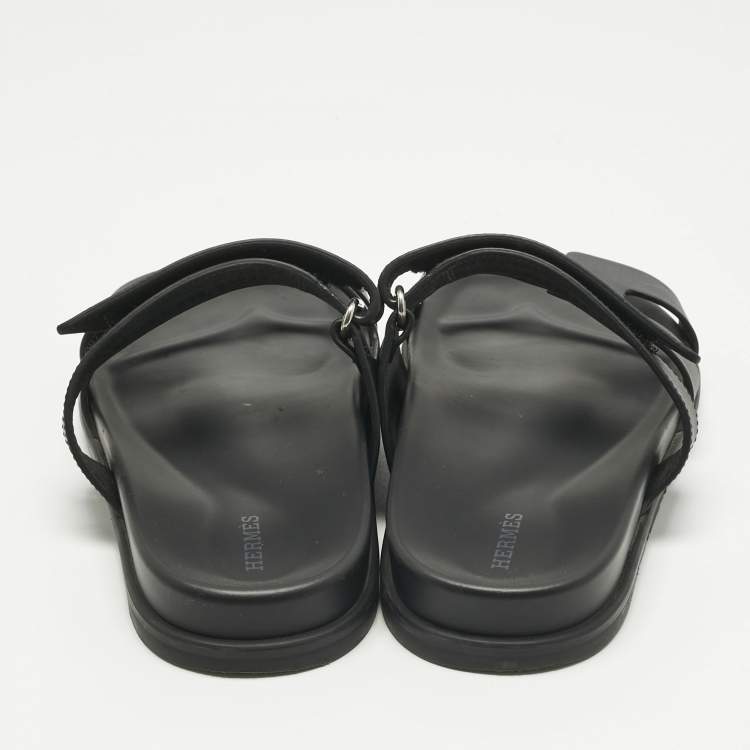 Pre Owned Hermes Black Leather Chypre Flat Sandals Size 40.5