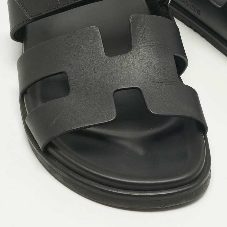 Pre Owned Hermes Black Leather Chypre Flat Sandals Size 40.5