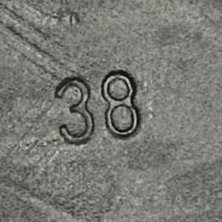 مملوكة مسبقًا Hermès Black Shearling Fur Oran Flat Slides Size 38