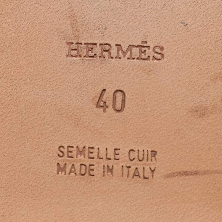 Pre Owned Hermes Gold Leather Oran Flat Slides Size 40