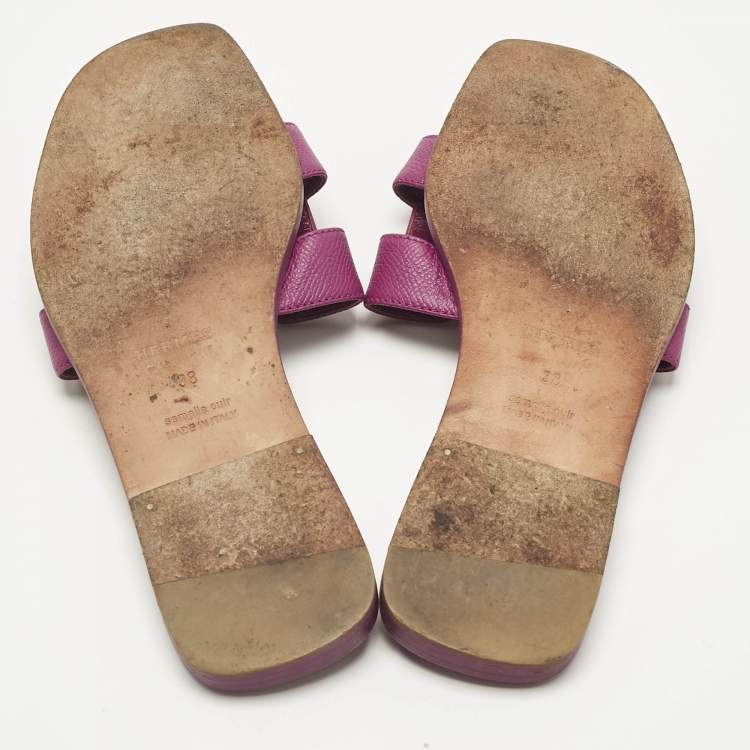 مملوكة مسبقًا Hermes Purple Leather Oran Flat Slides Size 38