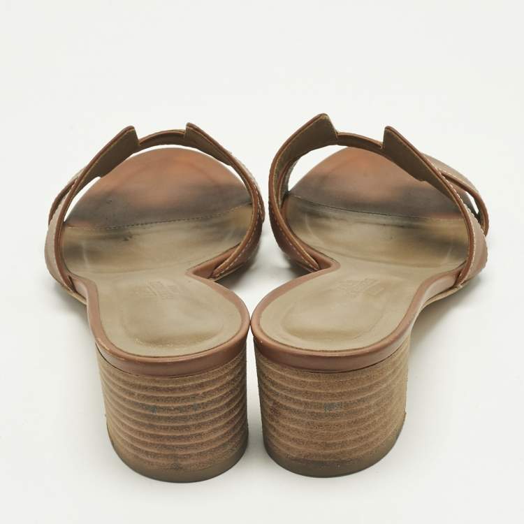 Pre Owned Hermes Brown Leather Oasis Block Heel Slide Sandals Size 38