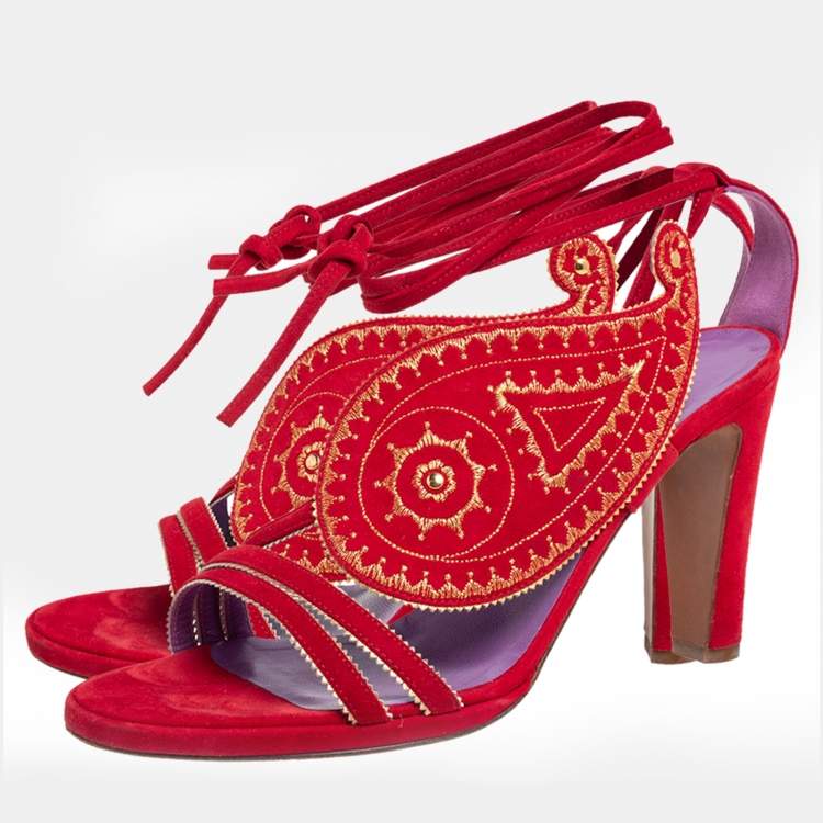 Pre Owned Hermes Size 39.5 Red Suede Embroidered Motif Ankle Tie Up Sandals