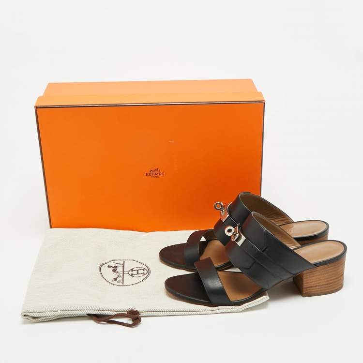 Pre Owned Hermes Ovation Size 36.5 Black Leather Slide Sandals