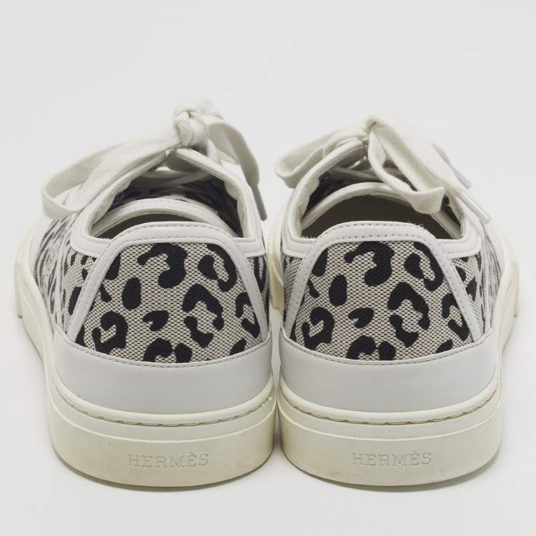 Pre Owned Hermes Get Size 38.5 White/Black Canvas and Leather Lace Up Sneakers