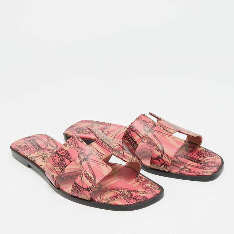 Pre Owned Hermes Oran Size 39.5 Two Tone Leather Flat Sandals